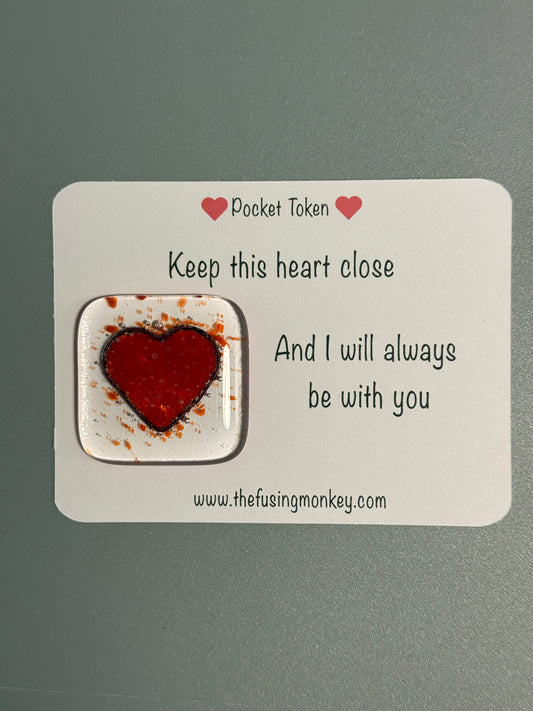 Keep this heart close glass heart token